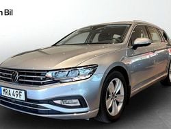 Silver Begagnad 2023 VW Passat GT Kombi | 359 900 kr (Marknadspris)