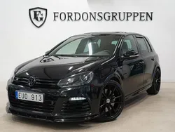 Svart Begagnad 2012 VW Golf VII R Halvkombi | 164 800 kr (Bra pris)