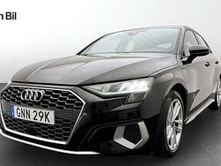 Svart (brilliantsvart) Begagnad 2023 Audi A3 e-tron Advanced Plus Halvkombi | 329 000 kr (Marknadspris)