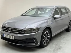 Grå Begagnad 2022 VW Passat | 279 000 kr