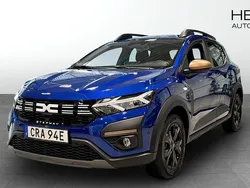 Blå (blue) Ny 2025 Dacia Sandero Extreme Halvkombi | 256 200 kr (Lite dyr)
