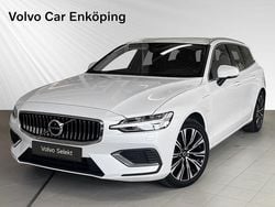 Vit Begagnad 2022 Volvo V60 Core Kombi | 349 900 kr (Bra pris)