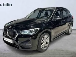 Svart Begagnad 2020 BMW X1 Sport Line SUV | 254 000 kr (Marknadspris)