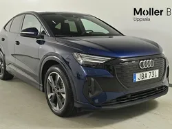 Blå (navarrablå metallic) Begagnad 2024 Audi Q4 Sportback e-tron S-Line SUV | 589 000 kr (Marknadspris)
