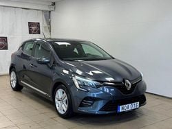 Grå Begagnad 2021 Renault Clio V SE Halvkombi | 114 900 kr (Superpris)
