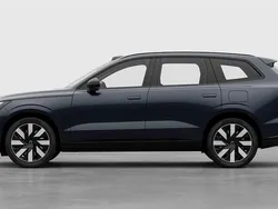 Blå Ny 2025 Volvo EX90 Ultra SUV | 1 099 200 kr (Marknadspris)
