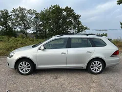 Brun Begagnad 2011 VW Golf Kombi | 59 000 kr (Marknadspris)