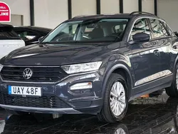 Grå Begagnad 2021 VW T-Roc SUV | 199 500 kr (Superpris)