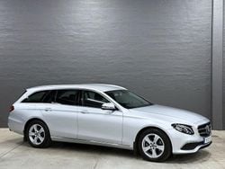 Silver (silver metallic) Begagnad 2019 Mercedes E200 Avantgarde Kombi | 279 900 kr (Marknadspris)