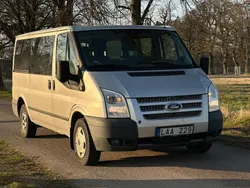 Grå Begagnad 2013 Ford Transit Trend Kombi | 64 900 kr