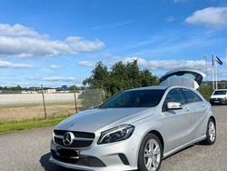 Begagnad 2016 Mercedes A180 Halvkombi | 149 000 kr