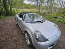 Silver Begagnad 2001 Toyota MR2 Cab | 50 000 kr