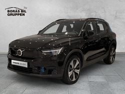 Svart Begagnad 2023 Volvo XC40 Core SUV | 319 000 kr