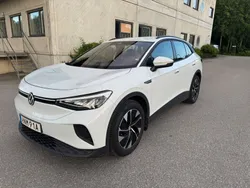 Vit Begagnad 2022 VW ID.4 Pro Performance SUV | 249 900 kr (Marknadspris)
