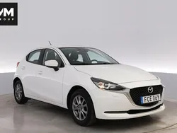 Vit Begagnad 2022 Mazda 2 Sense Halvkombi | 189 000 kr (Marknadspris)