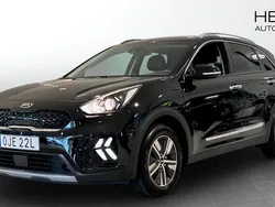 Svart (black) Begagnad 2021 Kia Niro Advance SUV | 239 900 kr (Marknadspris)
