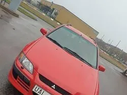 Röd Begagnad 2003 Mitsubishi Space Star Kombi | 20 000 kr (Bra pris)