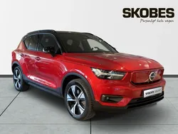 Röd Begagnad 2022 Volvo XC40 Pro SUV | 379 000 kr