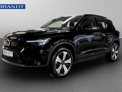 Svart Begagnad 2023 Volvo XC40 Core SUV | 329 900 kr