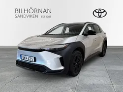 Silver Begagnad 2024 Toyota bZ4X Active SUV | 399 900 kr (Superpris)