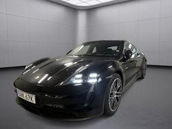 Svart Begagnad 2020 Porsche Taycan 4S Sedan | 619 900 kr (Marknadspris)