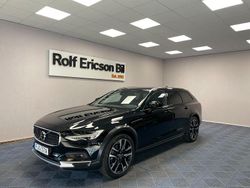 Svart Begagnad 2022 Volvo V90 CC Kombi | 399 500 kr (Marknadspris)