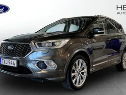 Grå (grey) Begagnad 2017 Ford Kuga Vignale SUV | 209 000 kr (Dyr)