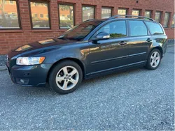 Grå Begagnad 2010 Volvo V50 Momentum Kombi | 19 000 kr (Superpris)