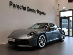 Grå Begagnad 2024 Porsche 911 Carrera Sportkupé | 1 535 000 kr (Bra pris)