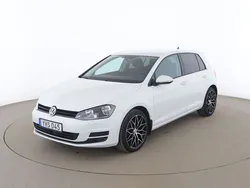 Vit Begagnad 2016 VW Golf VII Halvkombi | 141 000 kr (Bra pris)