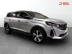 Grå Begagnad 2024 Peugeot 5008 GTi Minibuss | 339 900 kr (Marknadspris)