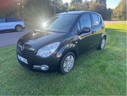 Svart Begagnad 2009 Opel Agila Halvkombi | 38 500 kr