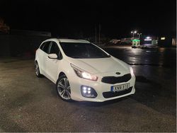 Vit Begagnad 2016 Kia Ceed Sportswagon GT-Line Kombi | 95 000 kr (Marknadspris)