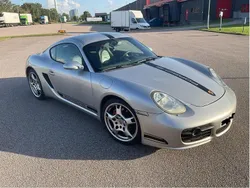 Silver Begagnad 2006 Porsche Cayman S Sportkupé | 250 000 kr