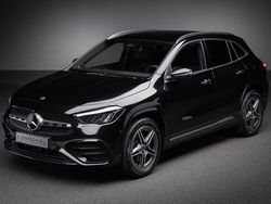 Svart (kosmossvart metallic) Begagnad 2024 Mercedes GLA250 Advanced SUV | 479 000 kr