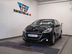Svart Begagnad 2016 Peugeot 208 Halvkombi | 69 500 kr (Marknadspris)