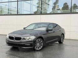 Grå Begagnad 2018 BMW 520 Sport Line Sedan | 209 900 kr (Bra pris)
