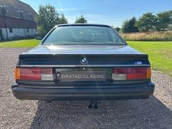Mörkgrå Begagnad 1989 BMW 635 Shadowline Sportkupé | 795 000 kr