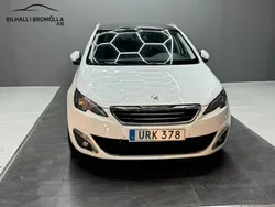 Vit Begagnad 2014 Peugeot 308 Allure Kombi | 94 900 kr (Marknadspris)