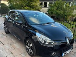Begagnad 2015 Renault Clio IV Halvkombi | 72 000 kr (Marknadspris)
