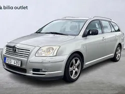 Silver Begagnad 2005 Toyota Avensis Kombi | 9 900 kr (Superpris)