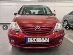 Röd Begagnad 2004 Citroën C3 Halvkombi | 19 900 kr (Bra pris)