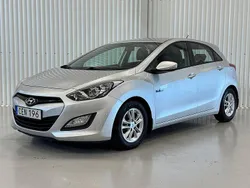 Silver Begagnad 2012 Hyundai i30 Halvkombi | 49 900 kr (Marknadspris)