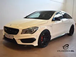 Vit Begagnad 2015 Mercedes CLA45 AMG Shooting Brake AMG Kombi | 274 900 kr