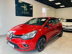 Röd Begagnad 2017 Renault Clio IV Intens Halvkombi | 59 900 kr (Bra pris)