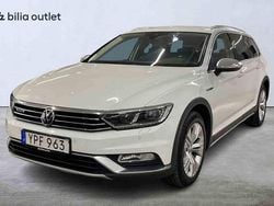 Vit Begagnad 2018 VW Passat Alltrack Kombi | 214 900 kr (Marknadspris)