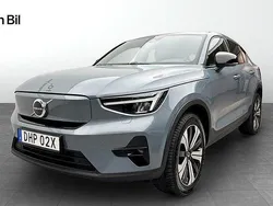 Grå Begagnad 2022 Volvo EC40 Plus SUV | 334 900 kr (Marknadspris)