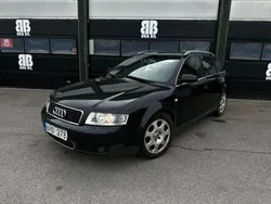 Svart Begagnad 2003 Audi A4 Comfort Kombi | 29 900 kr (Marknadspris)