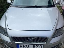 Grå Begagnad 2005 Volvo V50 Kombi | 22 000 kr (Bra pris)