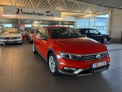 Orange Begagnad 2015 VW Passat Alltrack Kombi | 179 900 kr (Lite dyr)